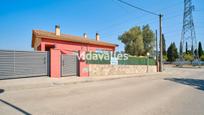 Exterior view of House or chalet for sale in Llinars del Vallès  with Air Conditioner and Terrace