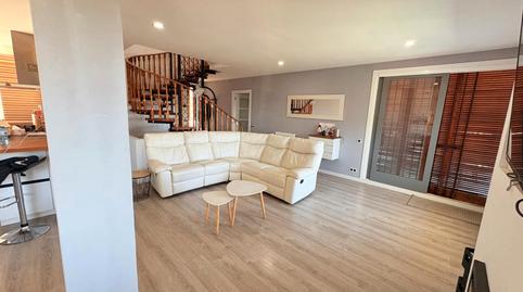 Foto 5 de Casa o chalet en venta en Via Abadia de Poblet, Pallejà, Barcelona