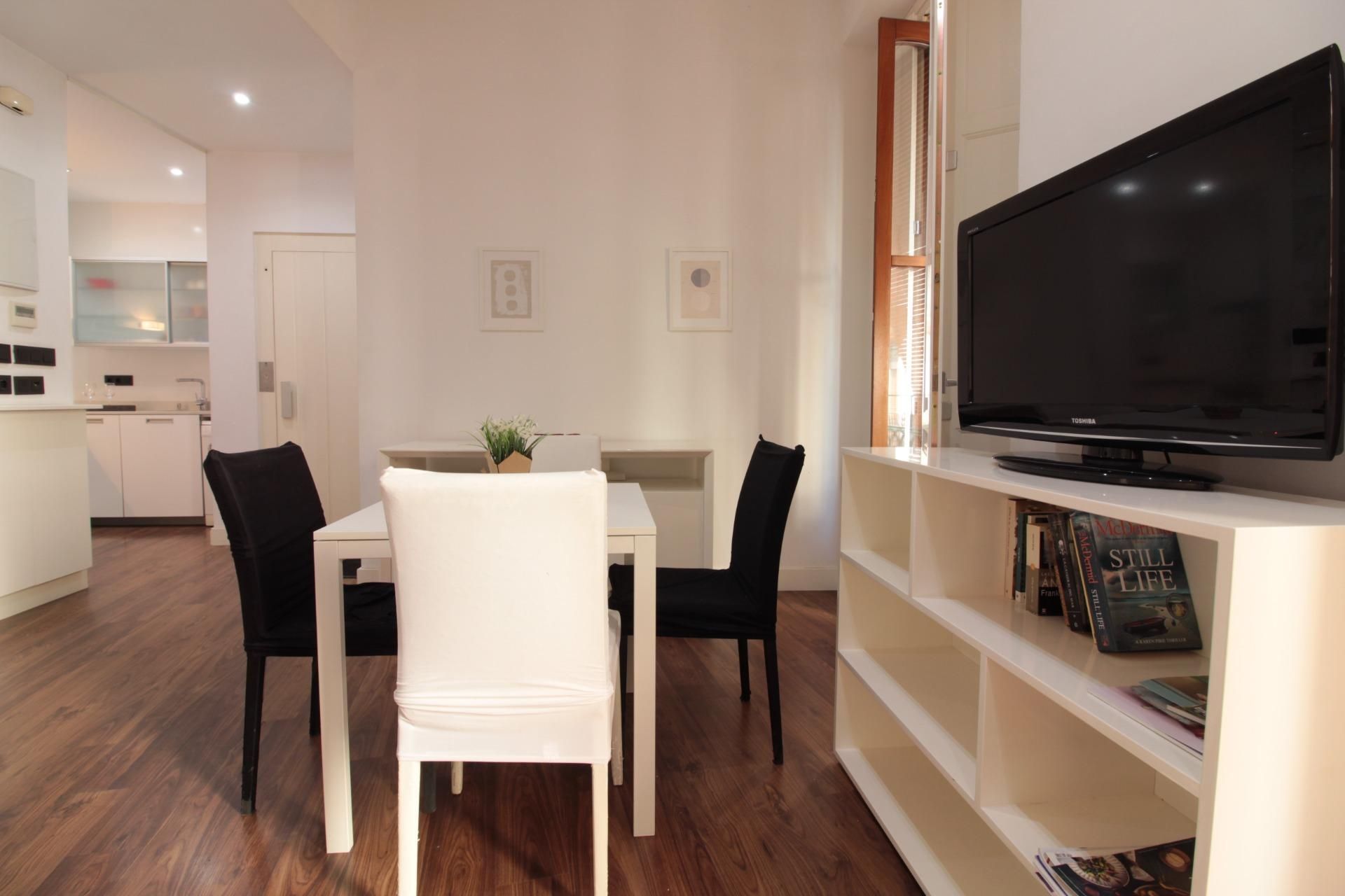 Dining room of Flat for sale in  Valencia Capital  with Air Conditioner, Heating and Parquet flooring
