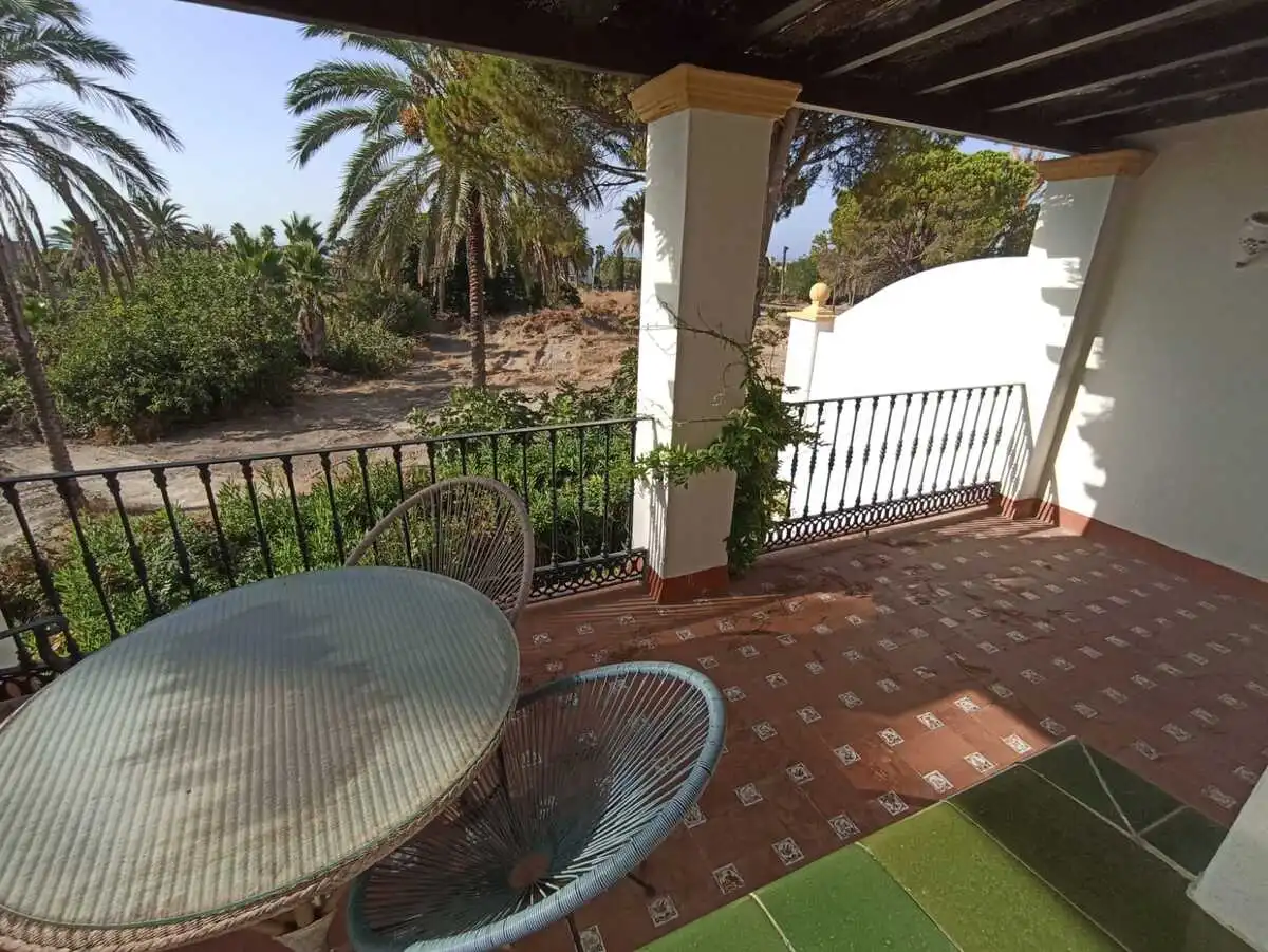Adossat amb piscina en venda a Avenida de la Resina 6, imagen 16