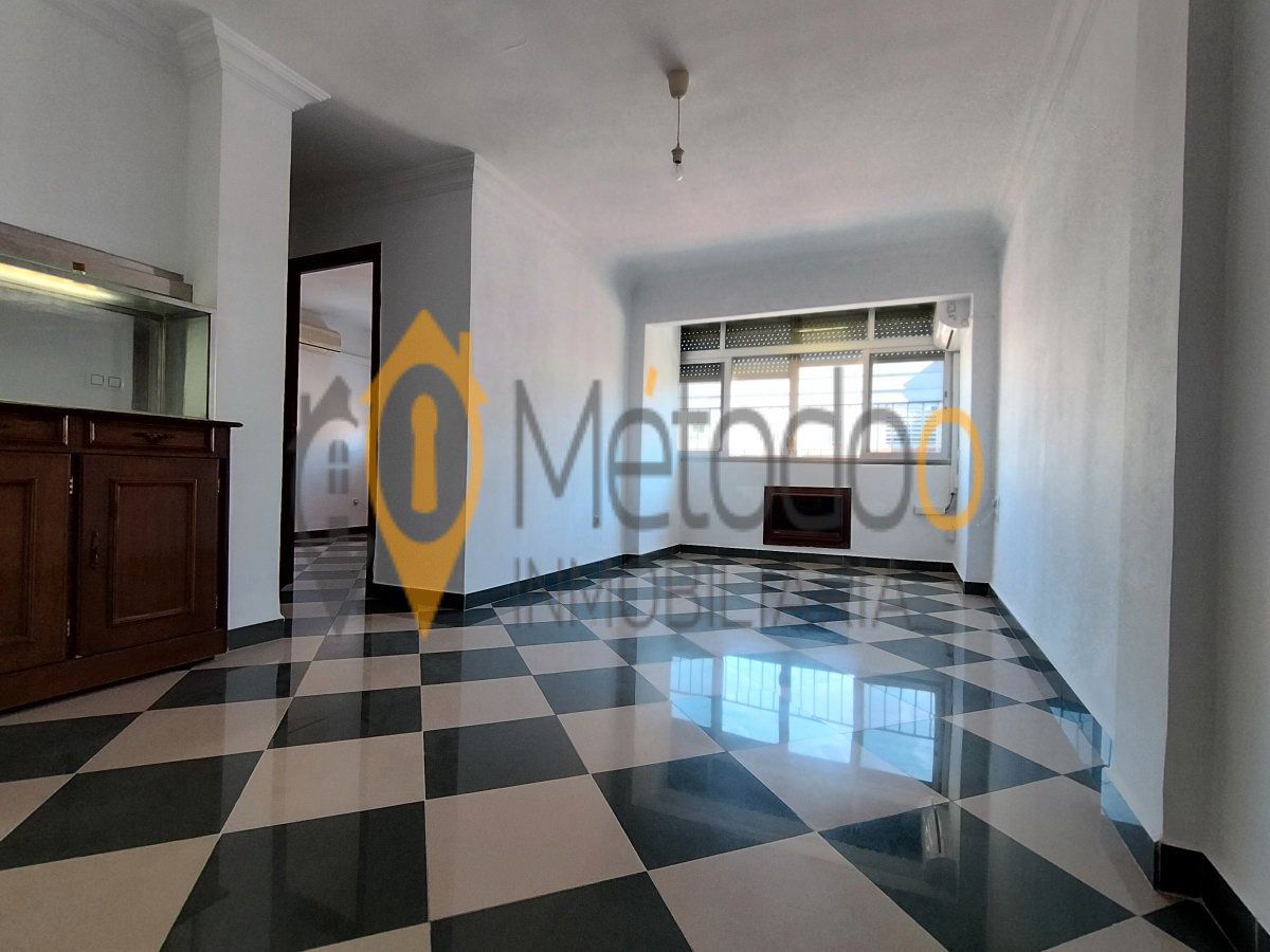 Vista exterior de Pis en venda en Alcalá de Guadaira amb Aire condicionat i Calefacció