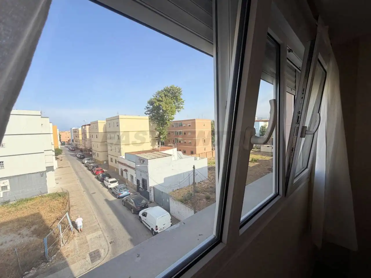 Exterior view of Flat for rent in La Línea de la Concepción  with Terrace and Furnished