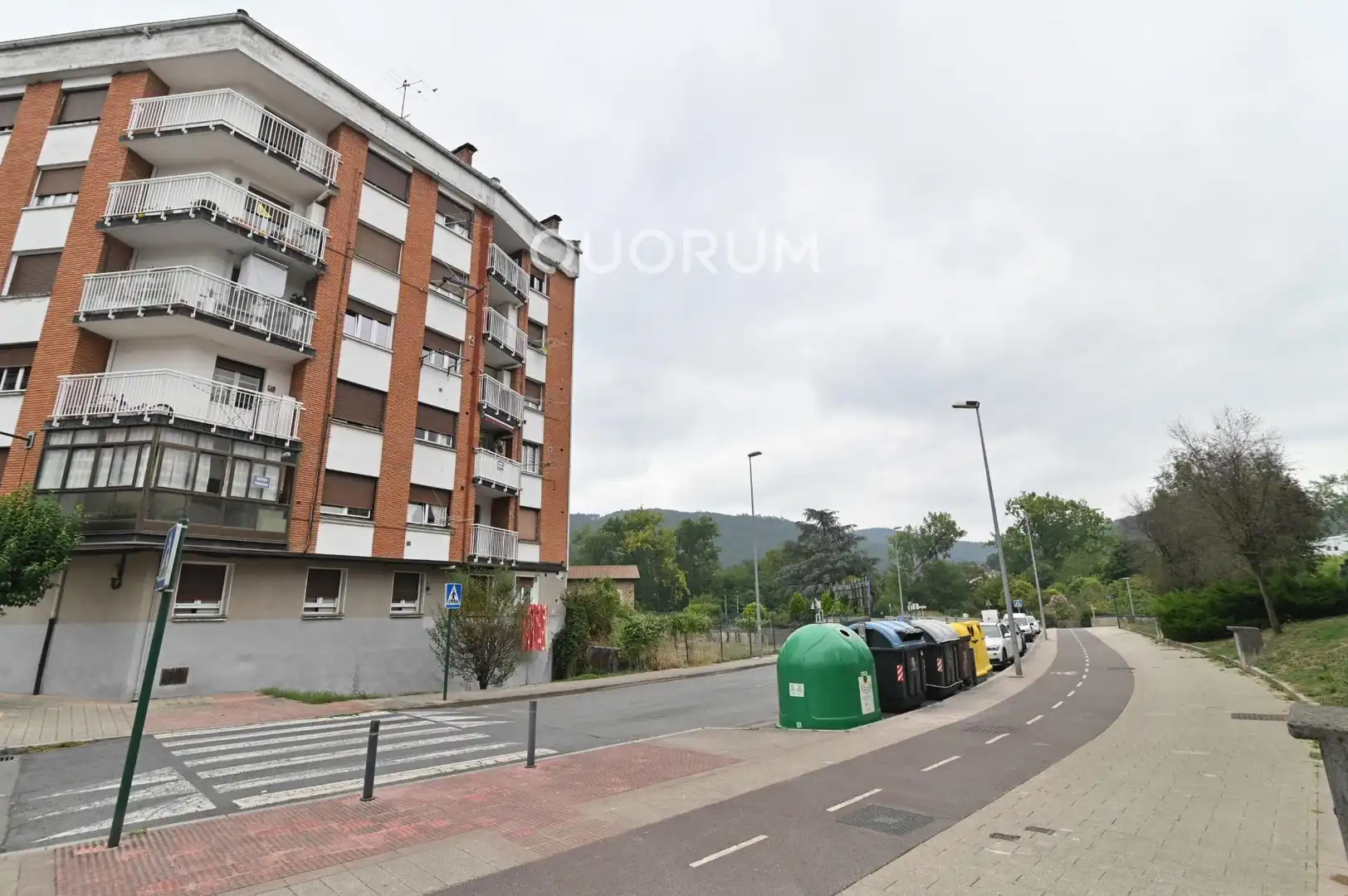 Vista exterior de Pis en venda en Usansolo amb Calefacció, Terrassa i Traster
