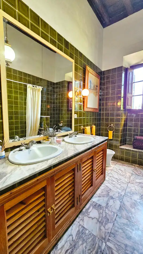 Baño de Casa o chalet en venta en Aracena con Jardín privado, Terraza y Trastero