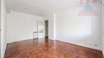 Bedroom of Flat for sale in  Madrid Capital  with Air Conditioner, Heating and Parquet flooring