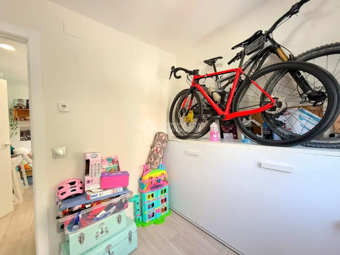 Flat for sale in Madrid  with Air Conditioner and Heating