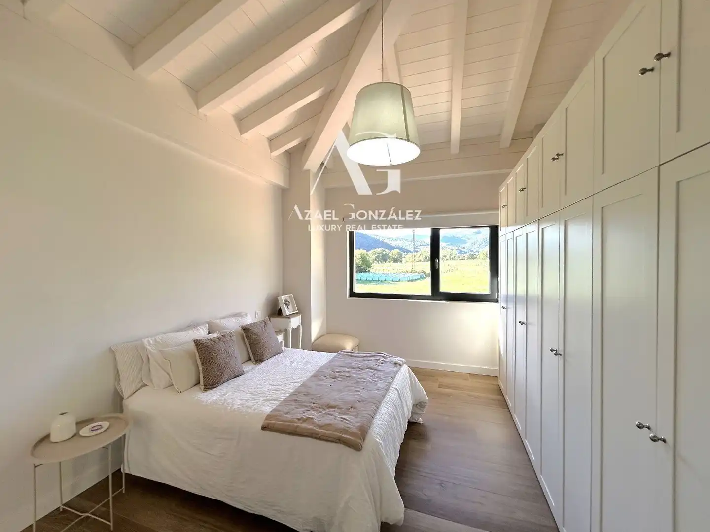 Bedroom of Houses for sale in Cabuérniga, Cantabria