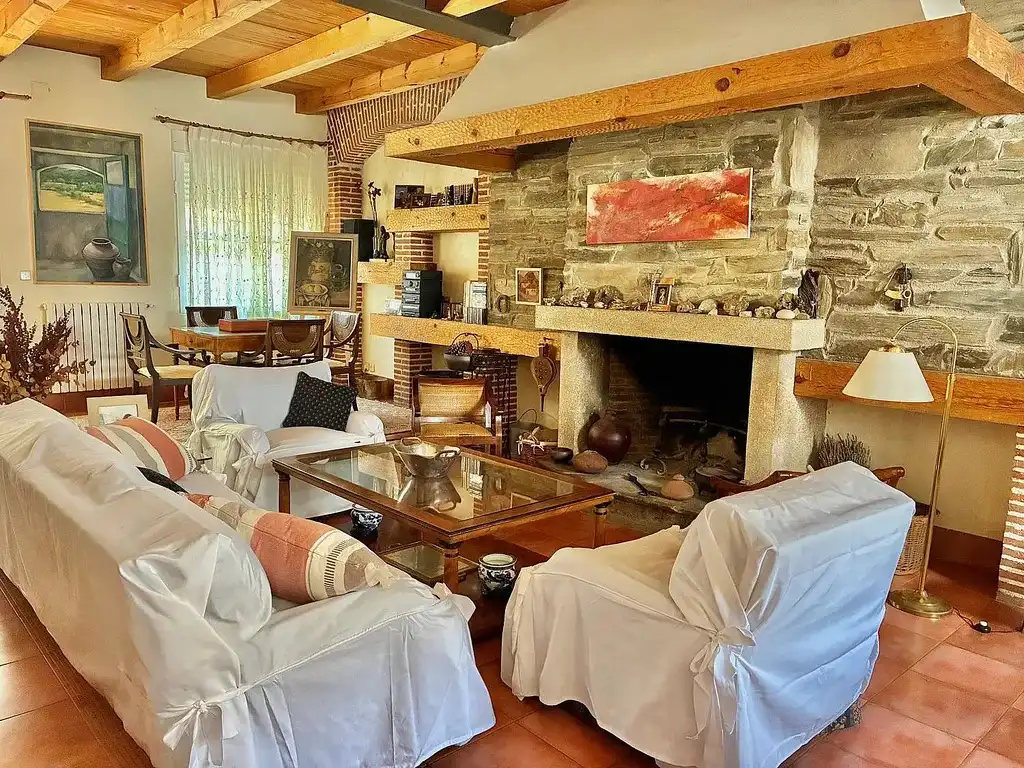 Sala de estar de Casa o chalet en venta en El Barco de Ávila  con Calefacción, Jardín privado y Terraza