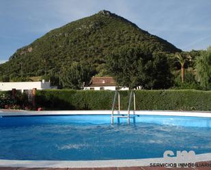 Piscina de Casa o xalet en venda en El Bosque amb Piscina