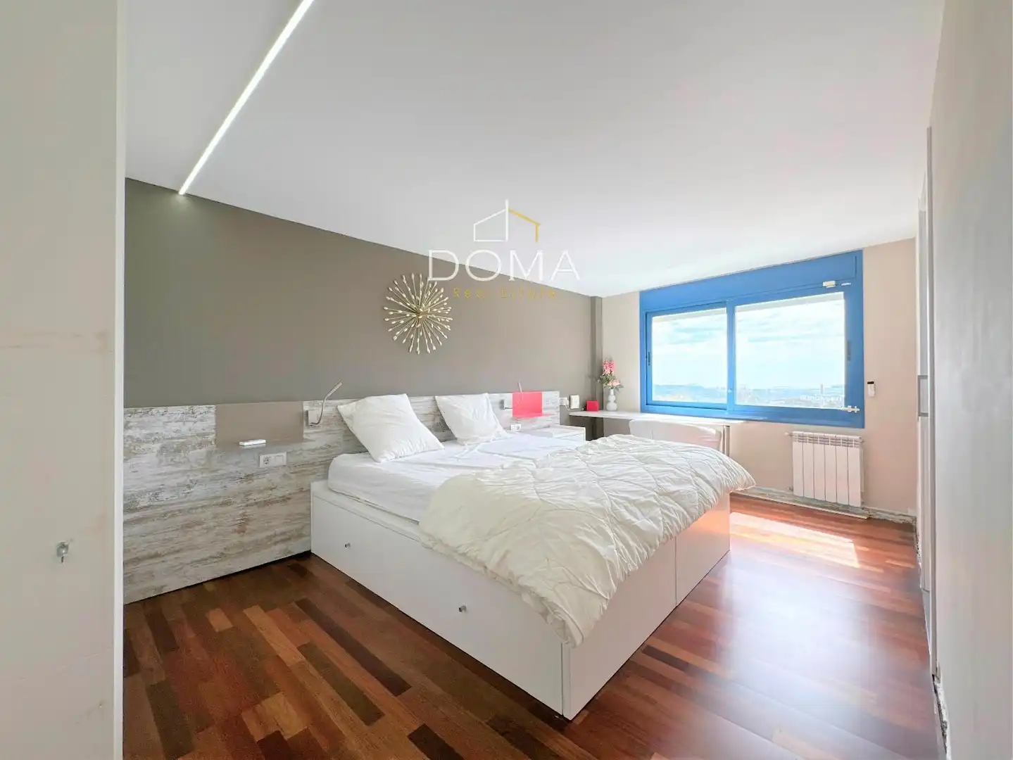 Habitación de Casa o chalet en venta en Barcelona con Aire acondicionado, Calefacción y Jardín privado