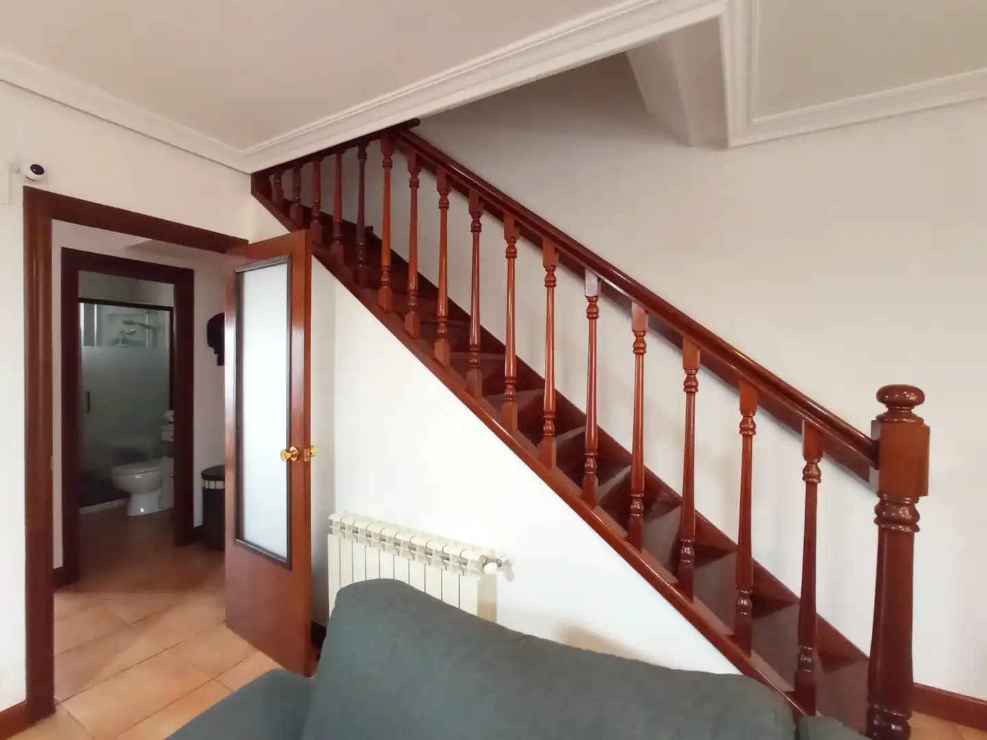 Casa adosada en venta en Irun  con Terraza, Trastero y Amueblado