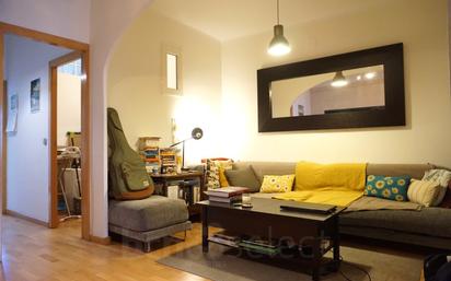 Living room of Flat for sale in  Barcelona Capital  with Air Conditioner and Balcony