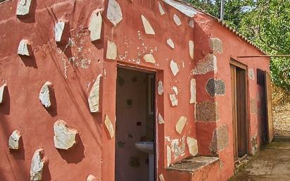 Vista exterior de Casa o xalet en venda en Vega de San Mateo amb Jardí privat i Terrassa