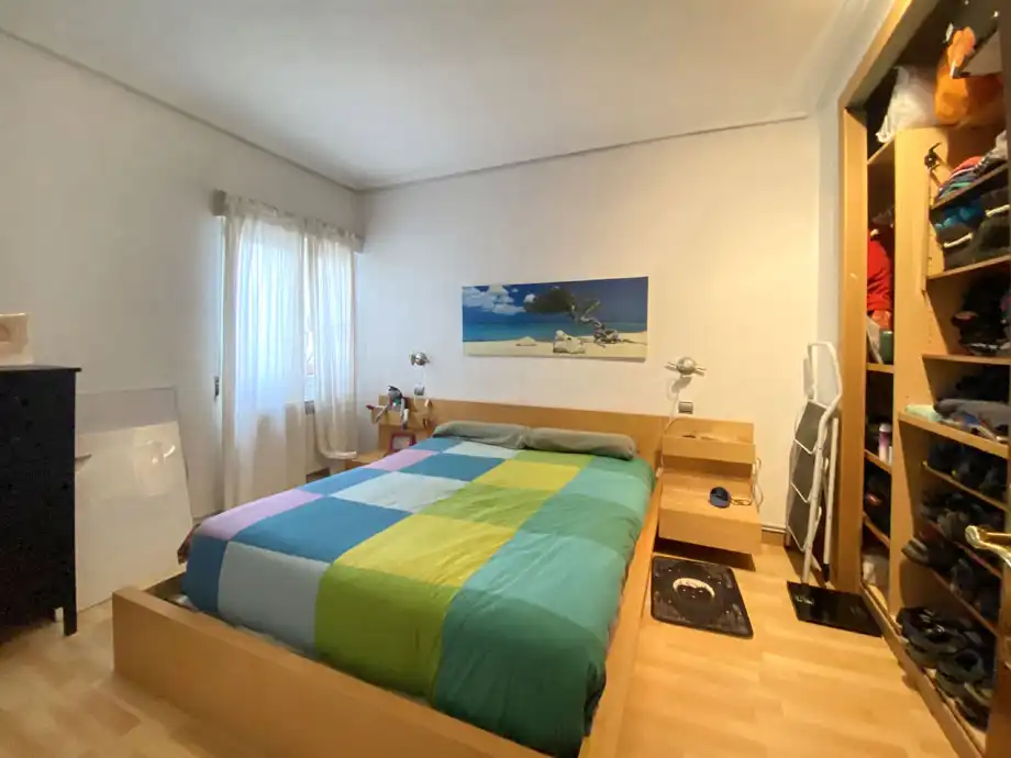 Bedroom of Flat for sale in Vitoria - Gasteiz  with Heating, Storage room and Furnished