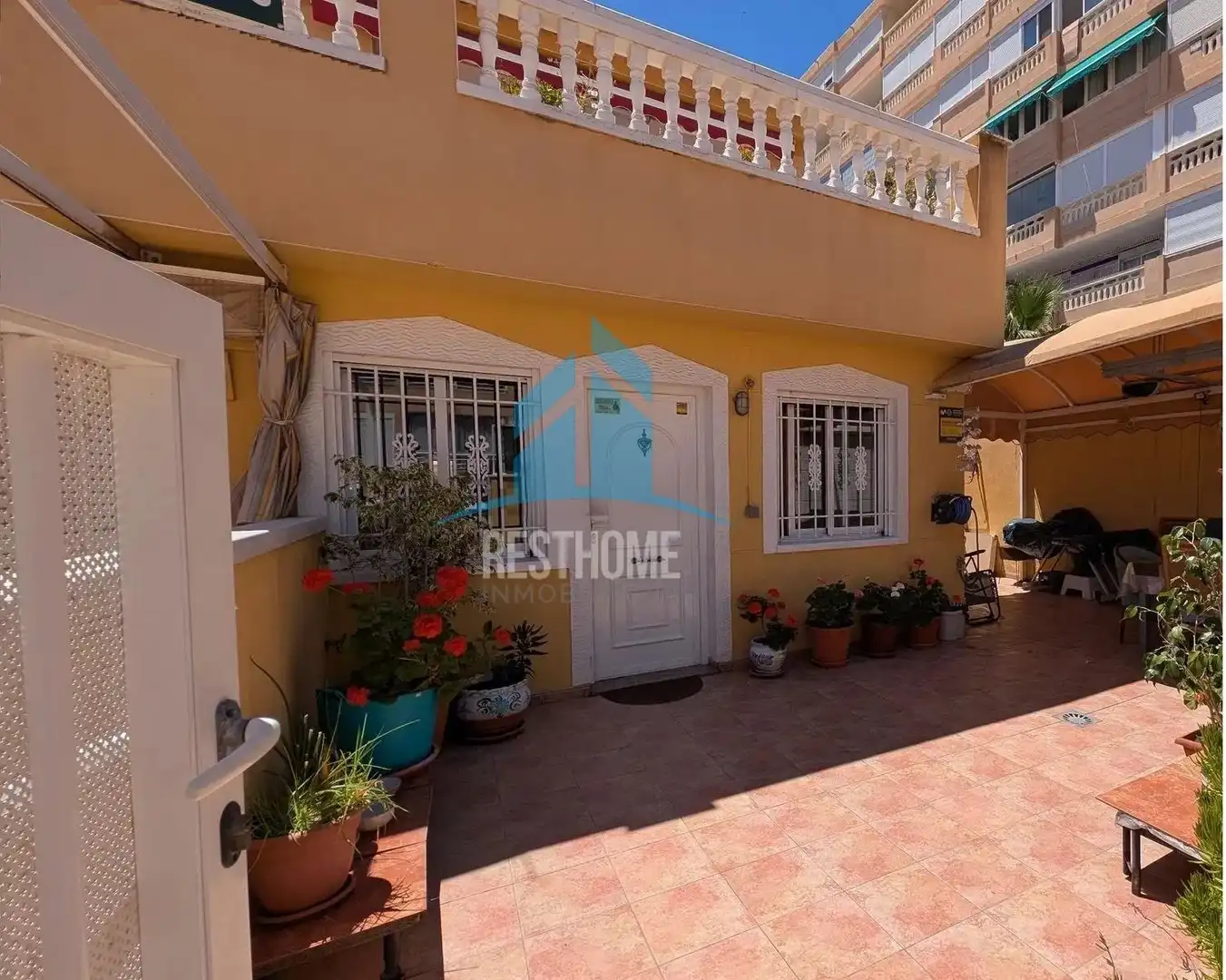 Bungalow amb jardí en venda a La Mata