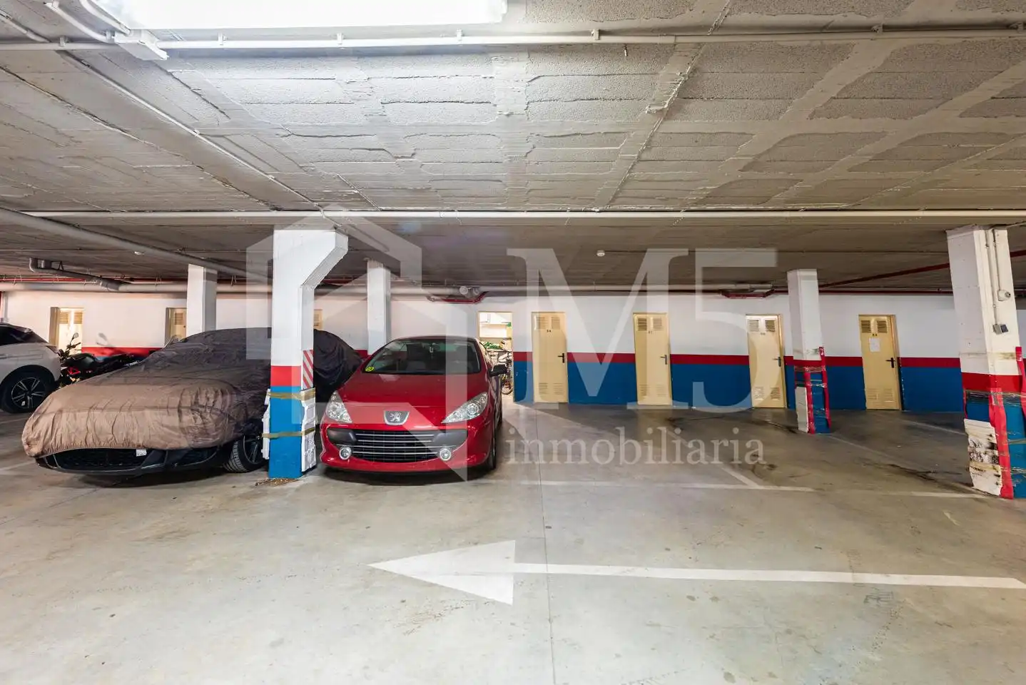 Parkplatz von Dachboden zum Verkauf in Vélez-Málaga mit Klimaanlage, Terrasse und Abstellraum