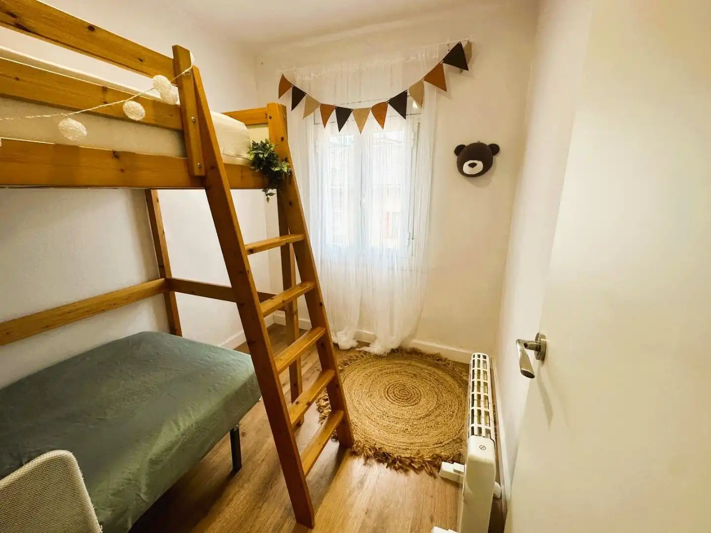 Wohnung mit Aufzug zur Miete in Victoriano Muñoz 0, imagen 5