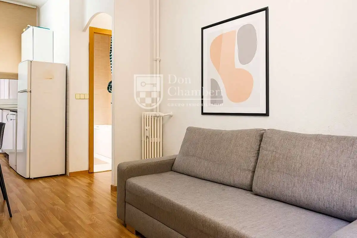 Sala de estar de Piso en venta en Madrid con Aire acondicionado, Calefacción y Amueblado