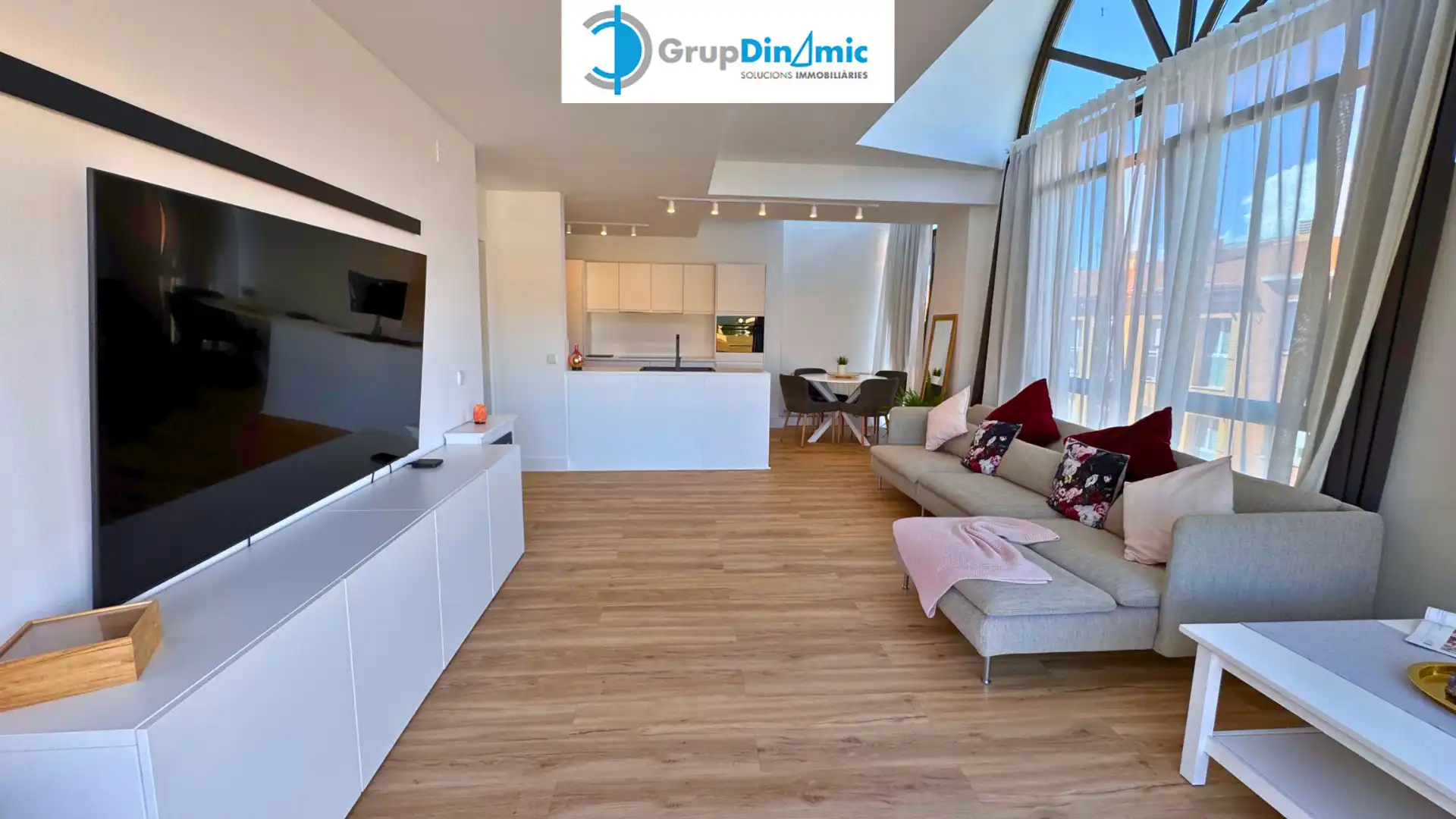 Dúplex con terraza en venta en Avinguda Catalunya, imagen 4