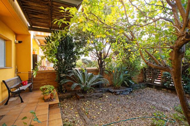 Casa-chalet en Venta en Carrer Treviso en Els Ametllers