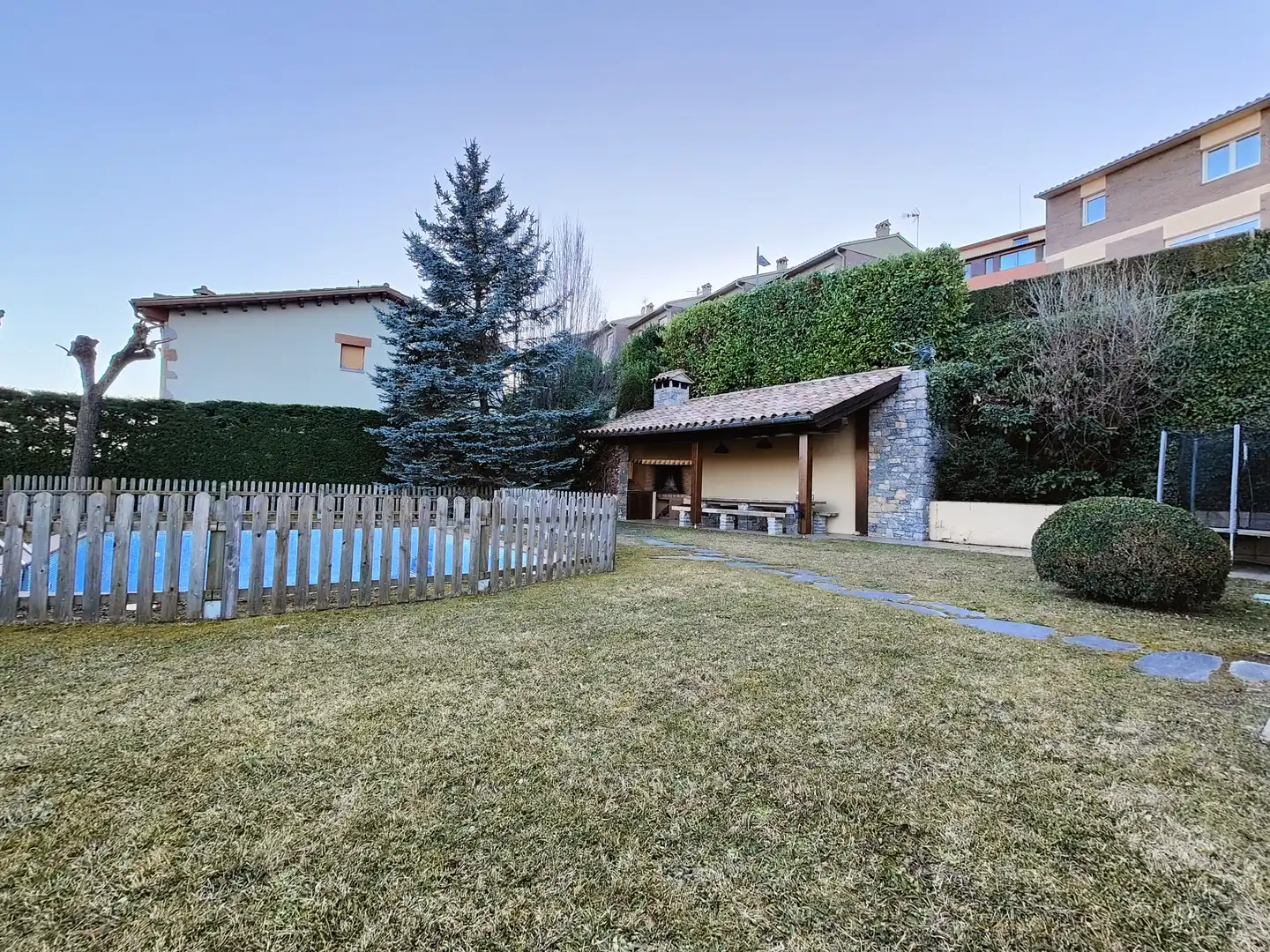 Garden of Houses for sale in Molló  with Heating, Private garden and Terrace