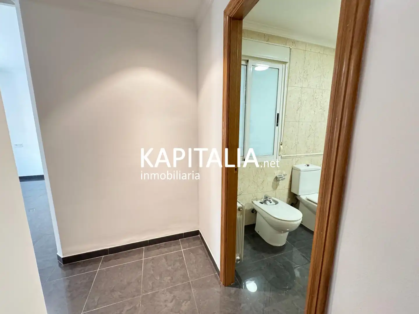 Baño de Piso en venta en Ontinyent con Aire acondicionado, Calefacción y Terraza