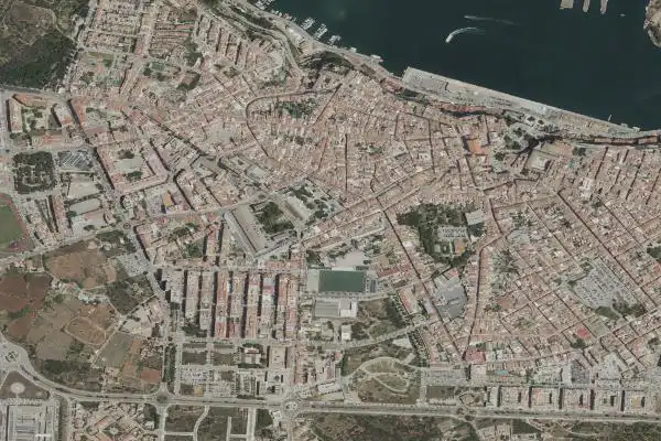 Gewerbefläche zum Verkauf in Maó ciutat, imagen 6