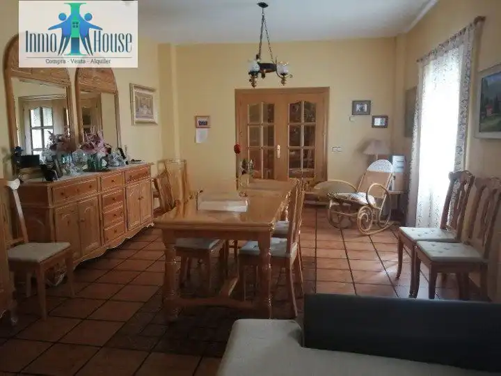 Casa rústica amb terrassa en venda a Pedanías - Extrarradio, imagen 2