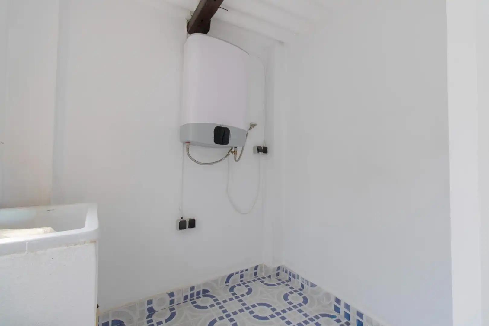 Baño de Finca rústica en venta en Massamagrell con Aire acondicionado, Balcón y Alarma