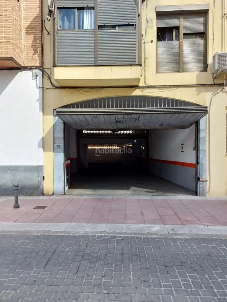 Individual for sale in Calle de Cervantes 5, imagen 3