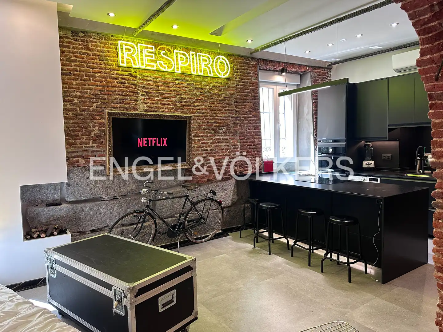 Flat for rent in Madrid  with Heating