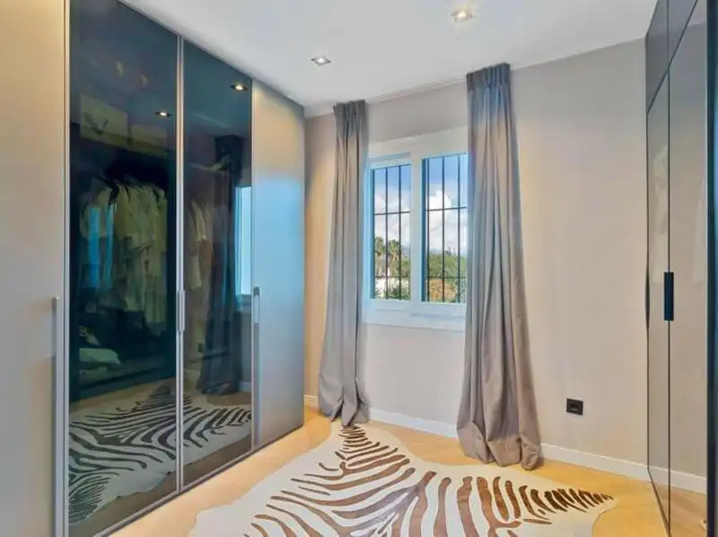 Detached homes for rent in Guadalmina Baja