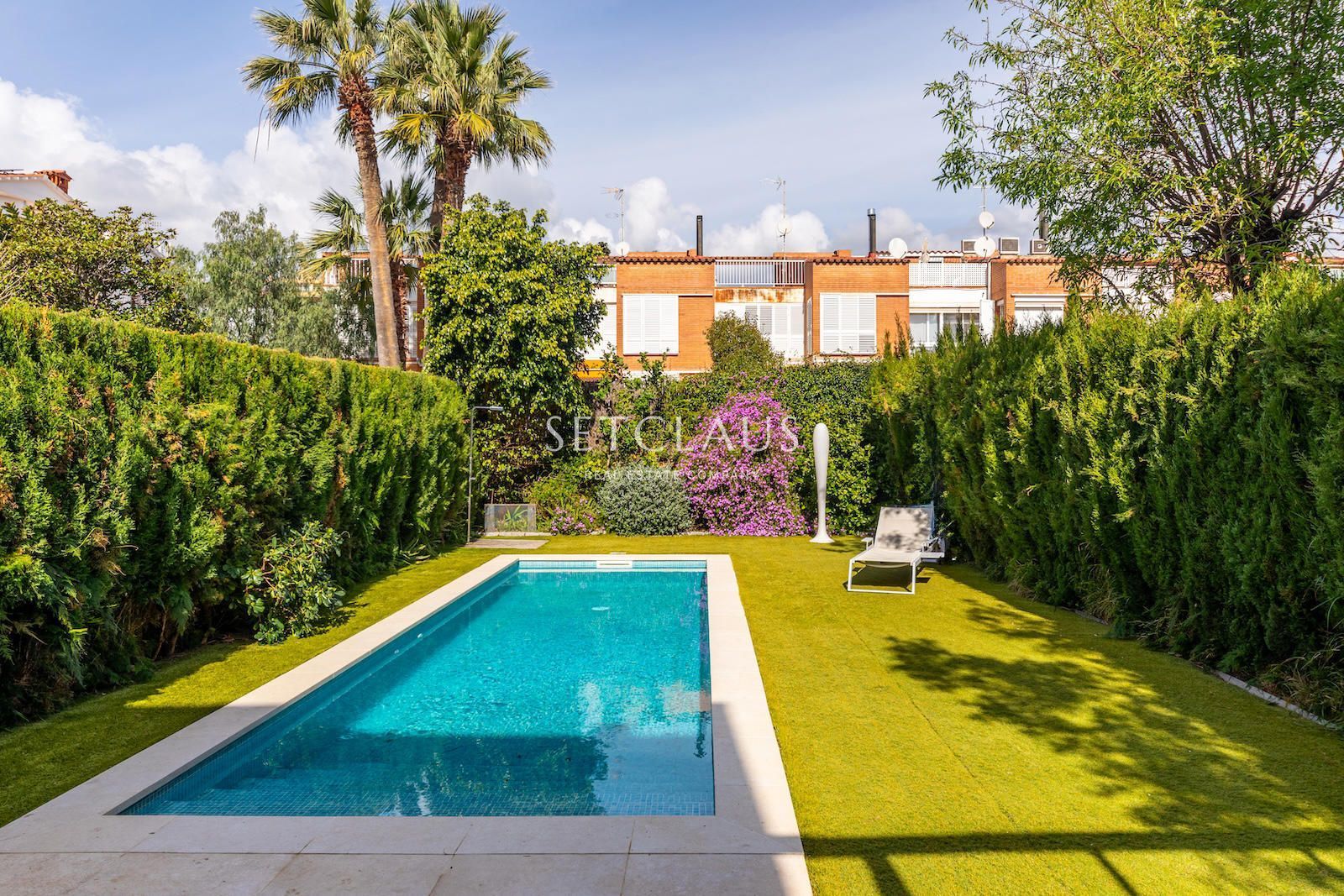 Jardín de Casa adosada en venta en Premià de Mar con Aire acondicionado, Calefacción y Jardín privado