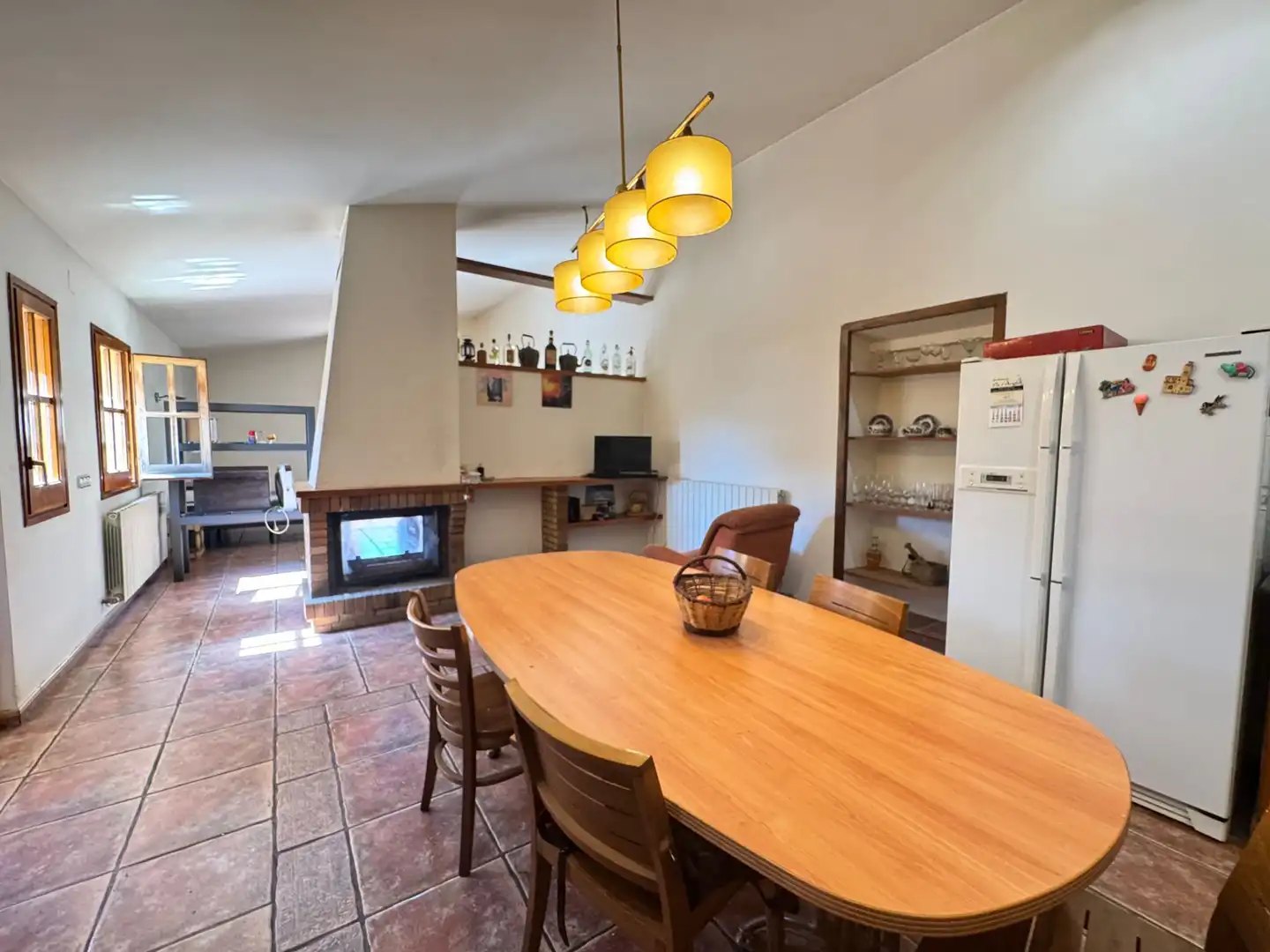 Menjador de Finca rústica en venda en Vilabertran amb Terrassa i Moblat
