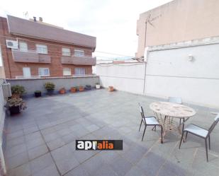 Terrassa de Casa adosada en venda en Cornellà de Llobregat amb Aire condicionat, Terrassa i Balcó