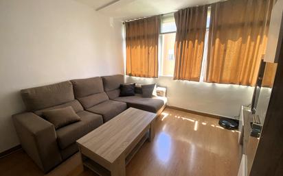 Living room of Flat for sale in San Fernando  with Air Conditioner