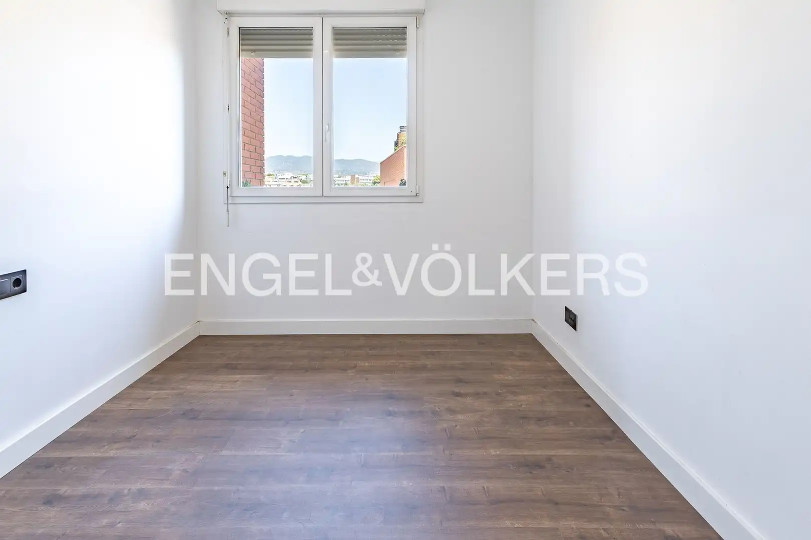 Habitación de Dúplex en venta en Montgat con Aire acondicionado, Calefacción y Jardín privado