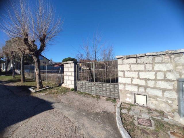 Terreno industrial en Venta en Los Navarro, 21 en Lozoyuela-Navas-Sieteiglesias