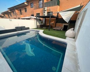 Swimming pool of House or chalet for sale in Ciempozuelos  with Air Conditioner, Heating and Private garden