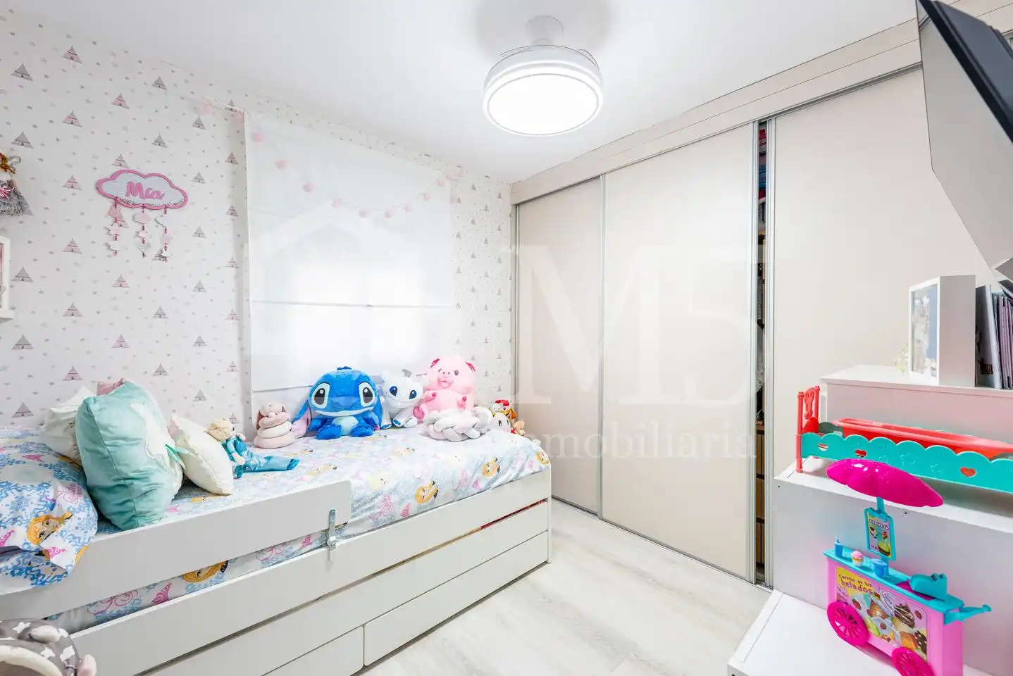Bedroom of Flat for sale in Málaga  with Air Conditioner, Terrace and Storage room
