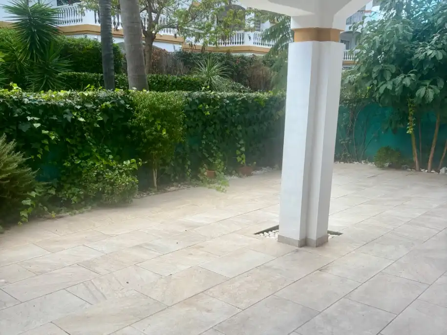 Apartament amb piscina de lloguer a Príncipe salman 1, imagen 9