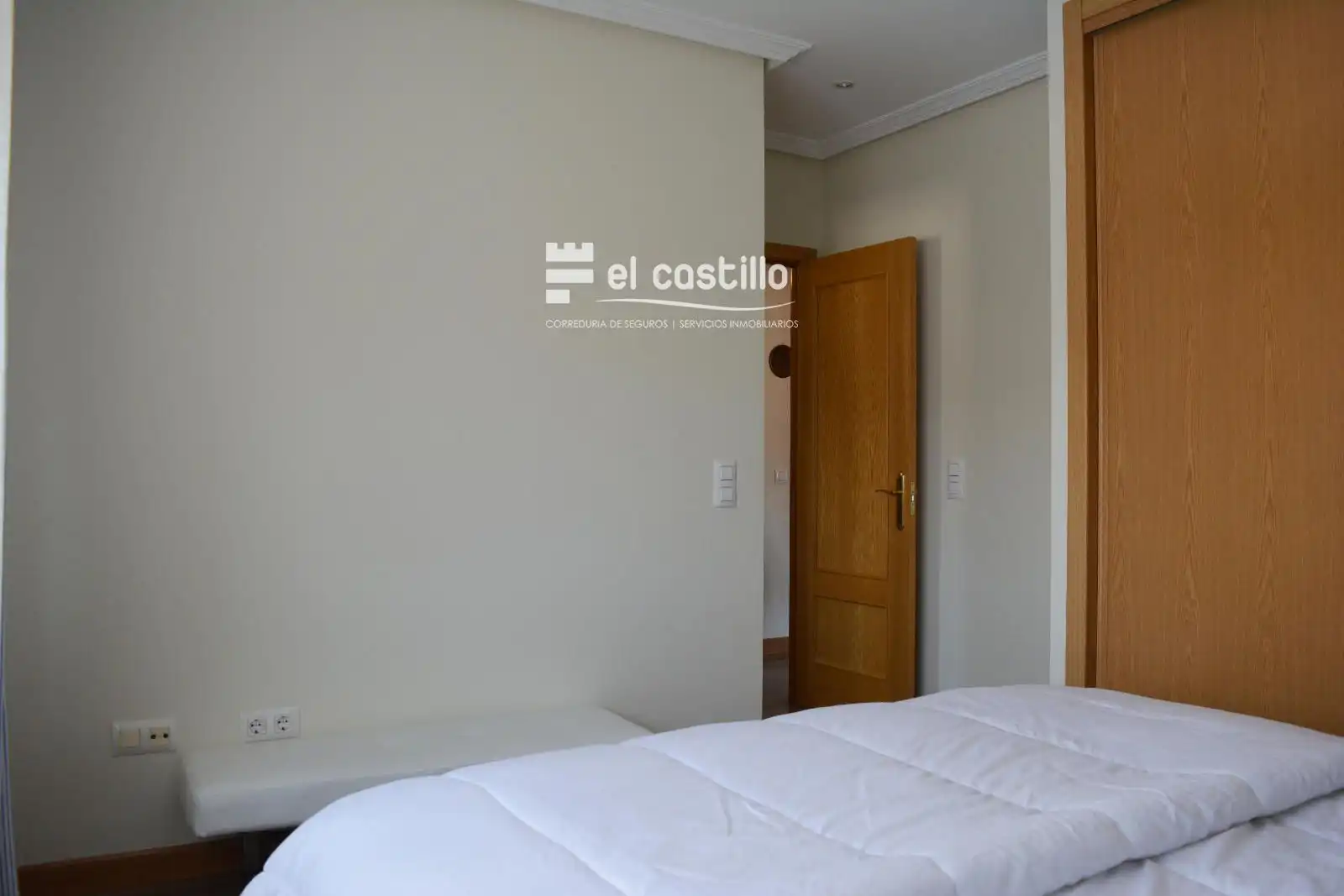 Piso con piscina en venta en La Adrada, imagen 14