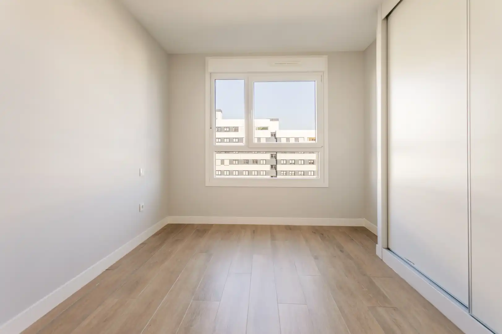 Piso con piscina en venta en Avenida de Juan Antonio Samaranch 51, imagen 7