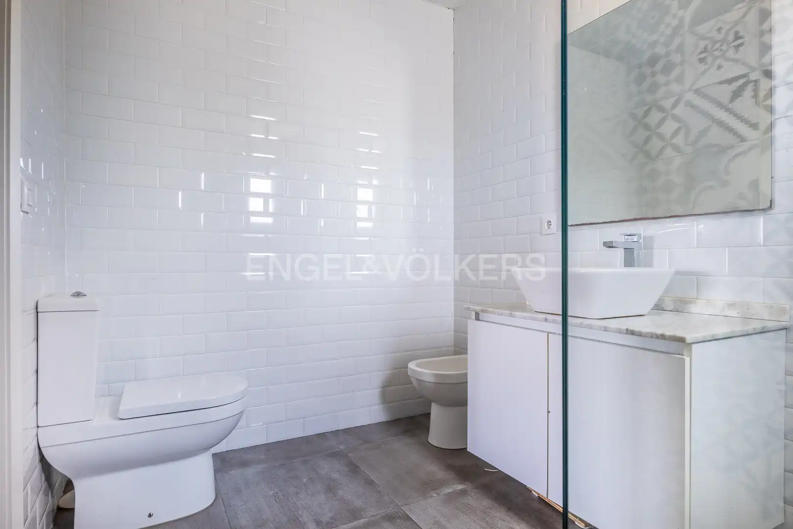 Badezimmer von Country house zum Verkauf in Espartinas mit Klimaanlage, Heizung und Privatgarten