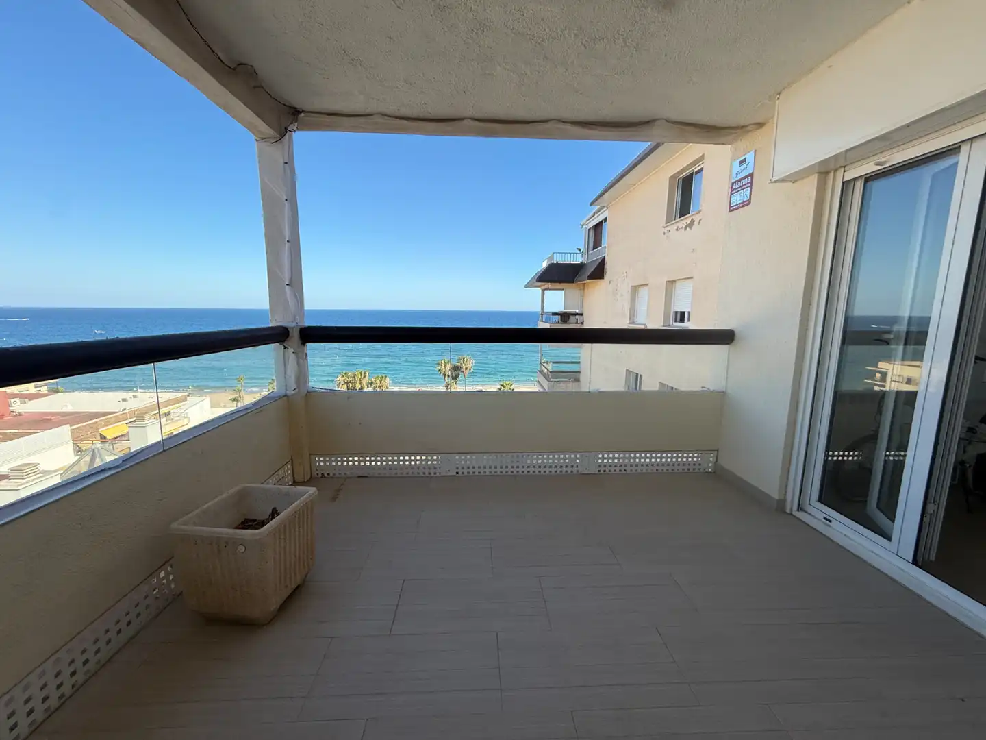 Balcony of Flat for sale in Torredembarra  with Air Conditioner, Heating and Parquet flooring