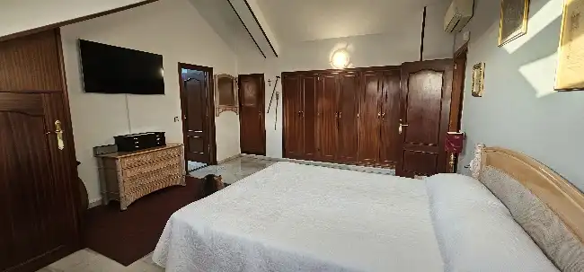 Habitación de Dúplex en venta en Fuengirola con Calefacción, Terraza y Trastero