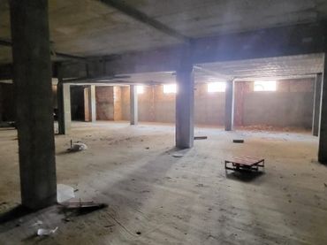 Gewerbefläche zum Verkauf in Calle Madreselva