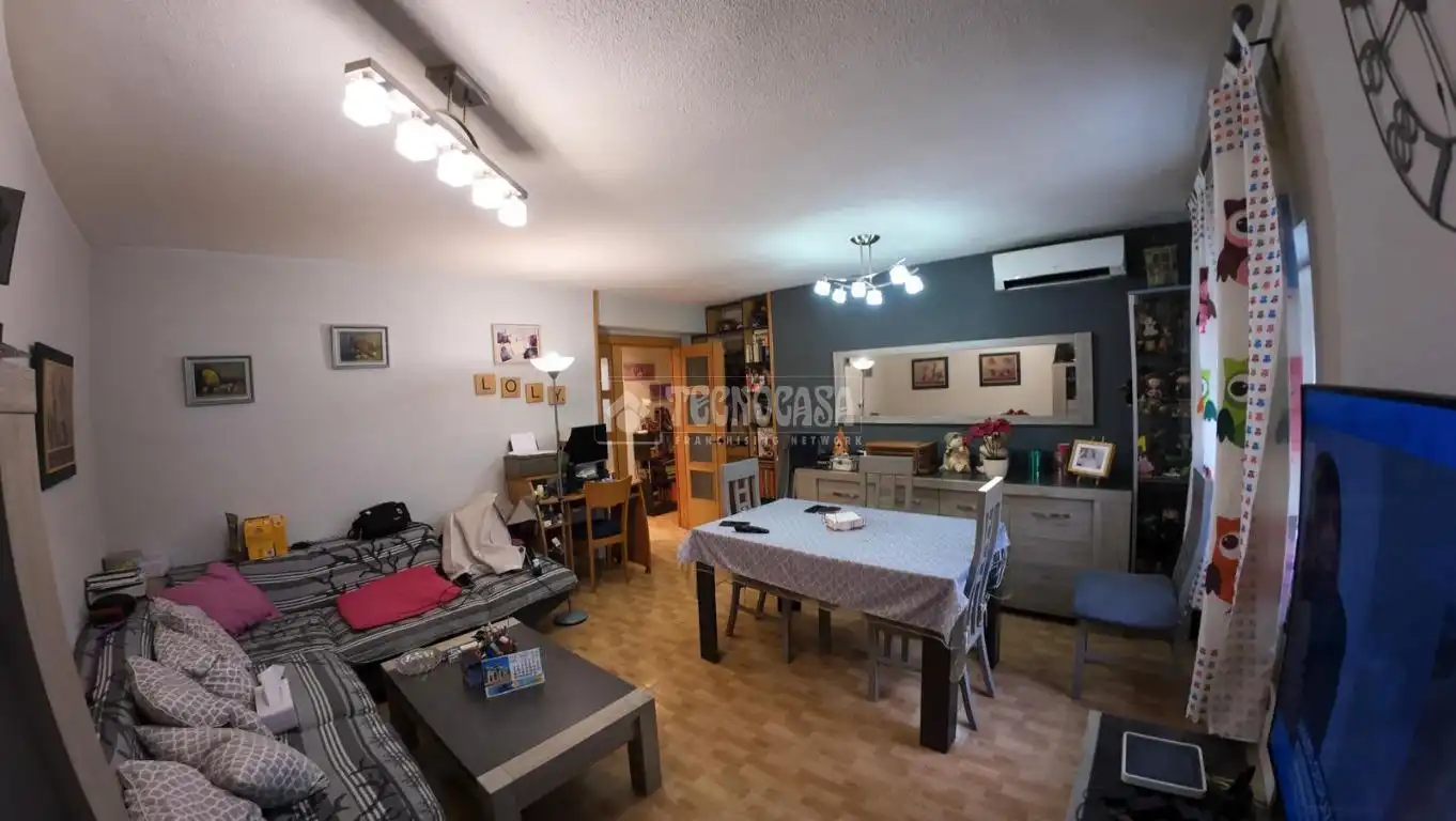 Sala de estar de Piso en venta en Madrid