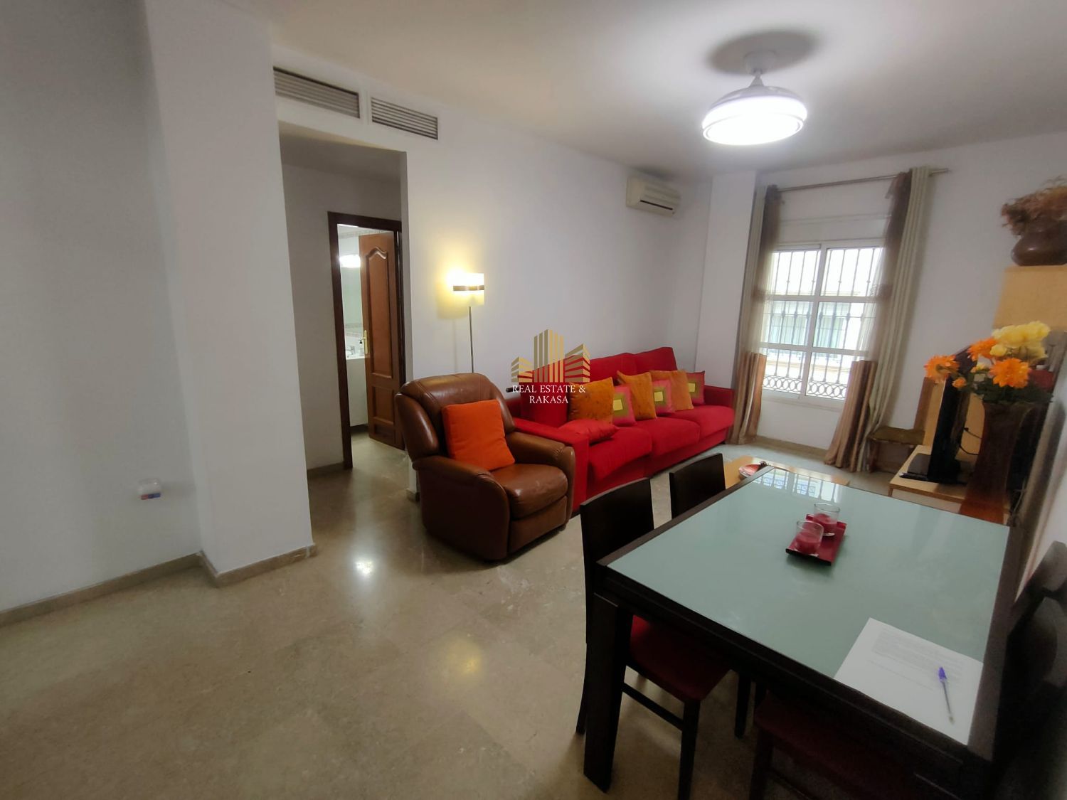 Sala d'estar de Pis en venda en Alcalá de Guadaira amb Traster