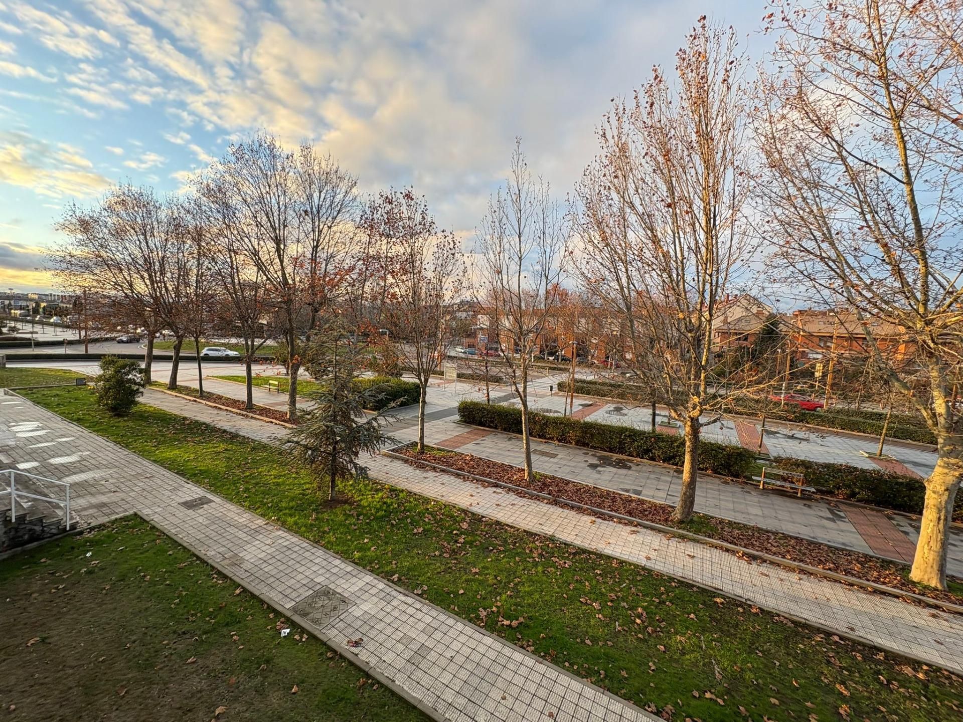 Vista exterior de Piso en venta en Arroyo de la Encomienda con Calefacción y Trastero